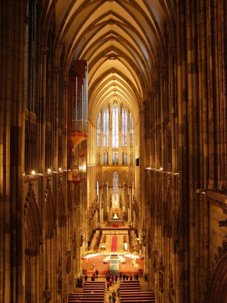Cologne Cathedral & Old Town Walking Tour